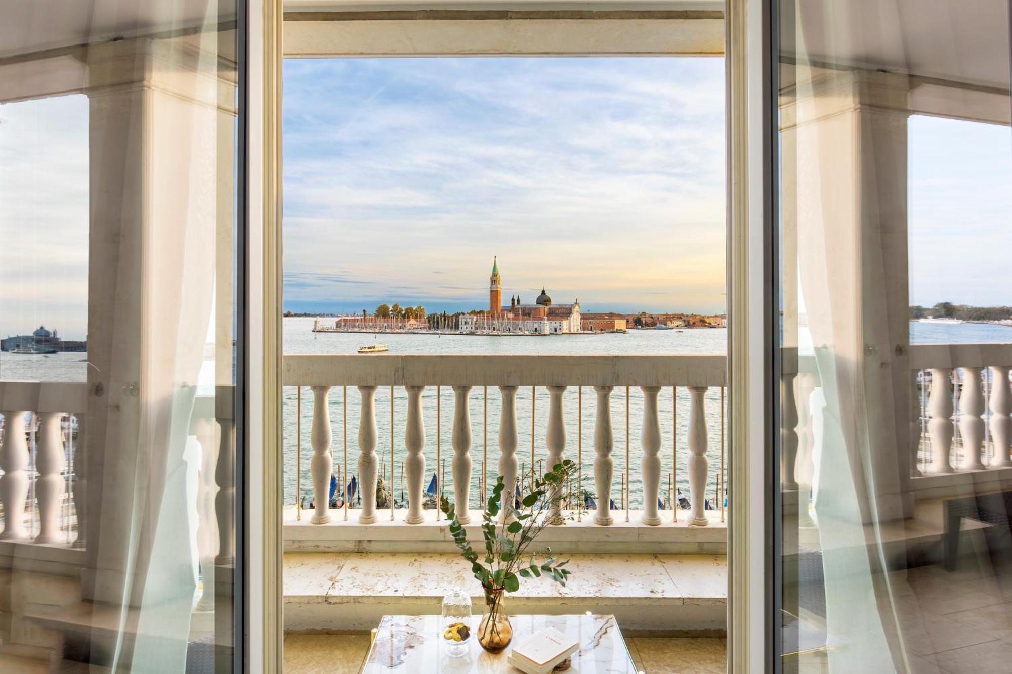 Londra Palace Venezia Luaran gambar